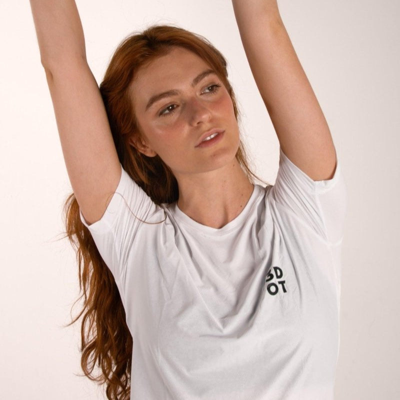 camiseta feminina uv cor branca