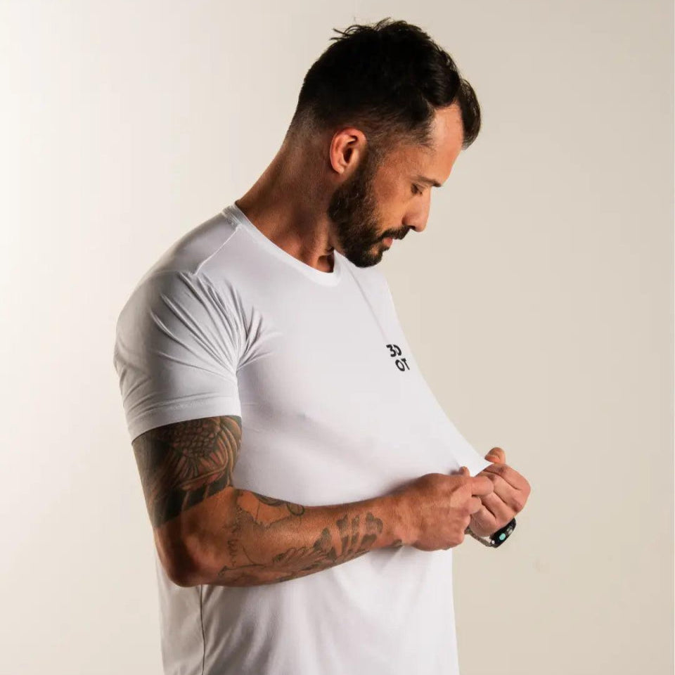 Camiseta masculina dry fit modelo njoy